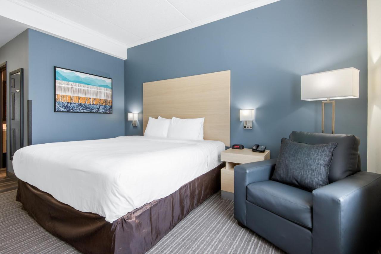 Quality Inn & Suites Oakville Exterior foto